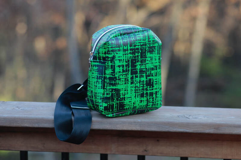 RTS Sling backpack - unlined green and black