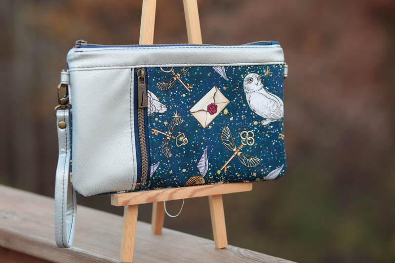 RTS Zippy Clutch - Blue House