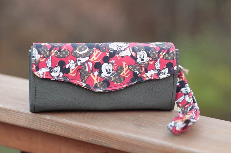 RTS Necessary Clutch Wallet - Red Mouse LV